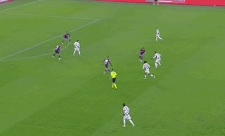 1734480726245022164.gif